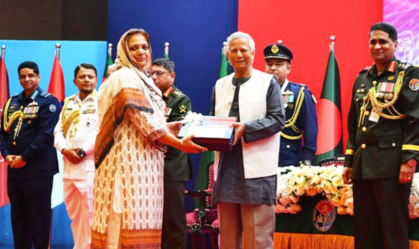 ৫ আগস্ট ছাত্র-জনতার বিপ্লবের মধ্য দিয়ে আমরা এক নতুন বাংলাদেশের সূচনা করেছি : প্রধান উপদেষ্টা